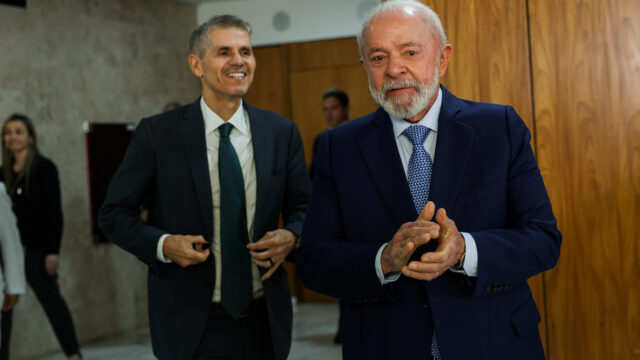 ELEIÇÕES 2026: Cúpula do PT culpa Sidônio por erros no 1º turno e prepara mudança na comunicação de Lula