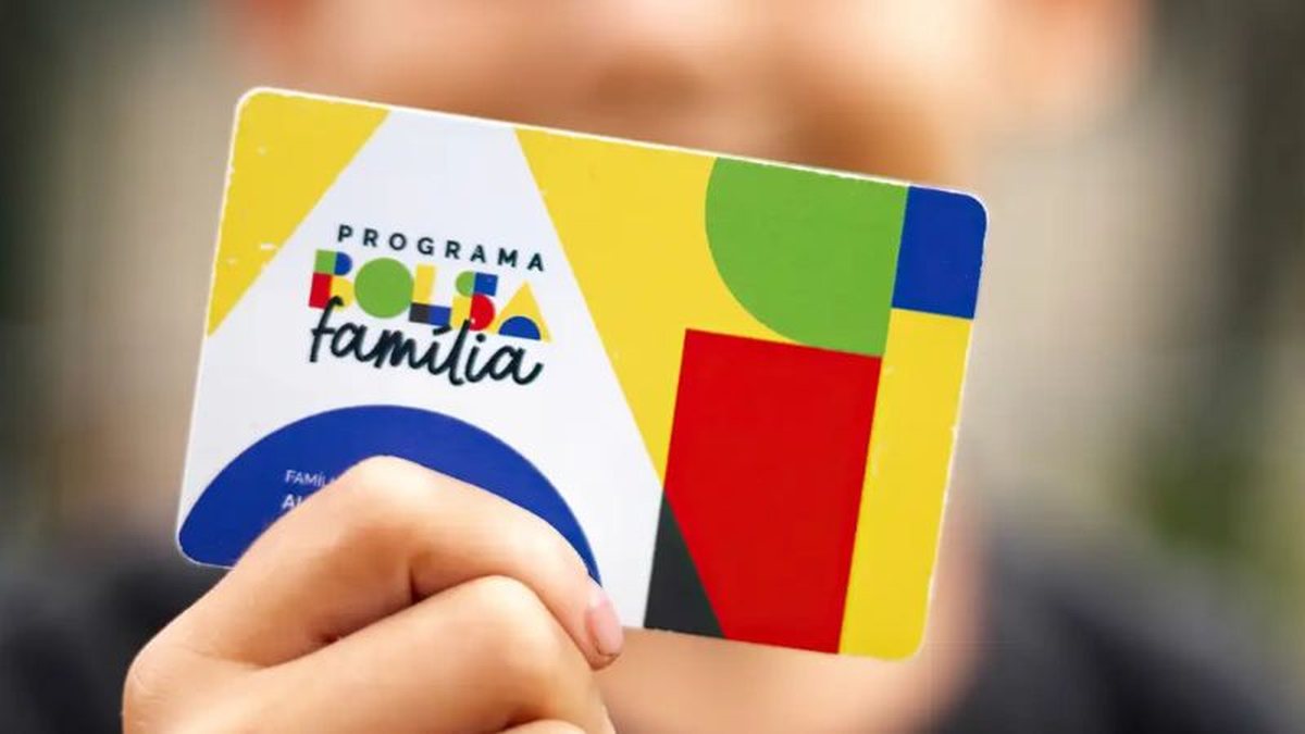 Bolsa Família: pagamento de outubro começa nesta segunda (19) com novo valor mínimo de R$ 691