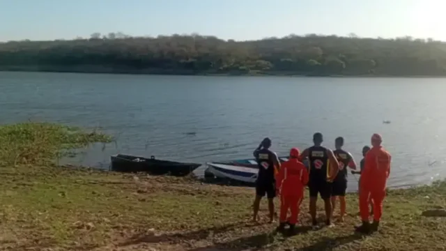FEIRA DE SANTANA: Homem é executado a tiros por encapuzados em frente a campo de futebol no Parque Ipê