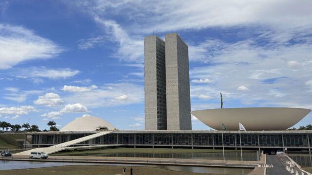 Congresso promulga nesta sexta a PEC que acaba com a escala 6×1 e reduz a jornada para 40 horas