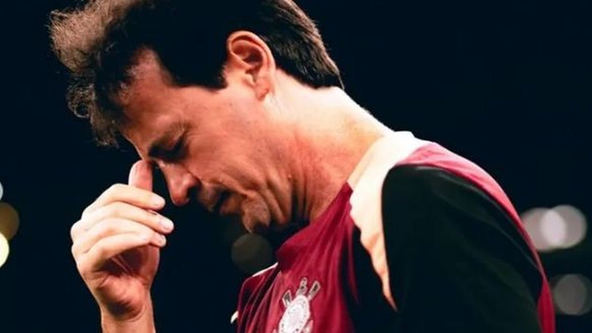 CORINTHIANS: Marcelo Paz fala após demitir Fernando Diniz e promete novo técnico "de imediato"