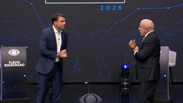 DEBATE: Flávio Bolsonaro cobra Lula sobre Roberta Luchsinger e exige respeito: “Eu tenho 56 milhões de votos”