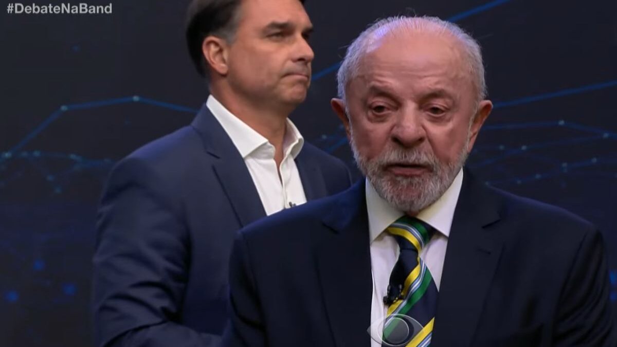 DEBATE: Lula desafia Flávio Bolsonaro a abrir sigilos bancário e telefônico e põe as próprias contas à disposição