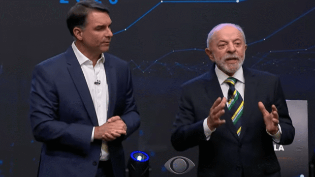 DEBATE: Lula diz que Flávio daria indulto a Jair e Vorcaro; Flávio rebate e fala em ‘direito dos bandidos’