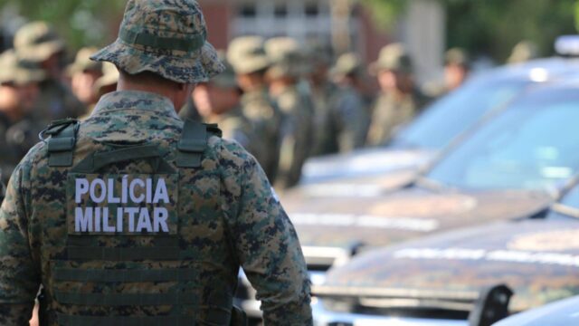 CRIME: Homem é encontrado morto a tiros e com as mãos amarradas no Pero Vaz, em Salvador