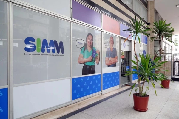 EMPREGO: Simm oferece 520 vagas em Salvador nesta terça-feira (13), com salários de até R$ 3,3 mil