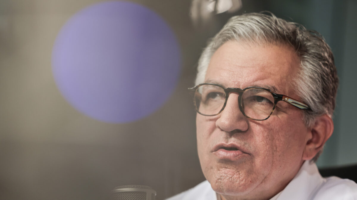 FAKE NEWS: Padilha notifica Veja e pede direito de resposta após reportagem sobre suposto depoimento de Vorcaro
