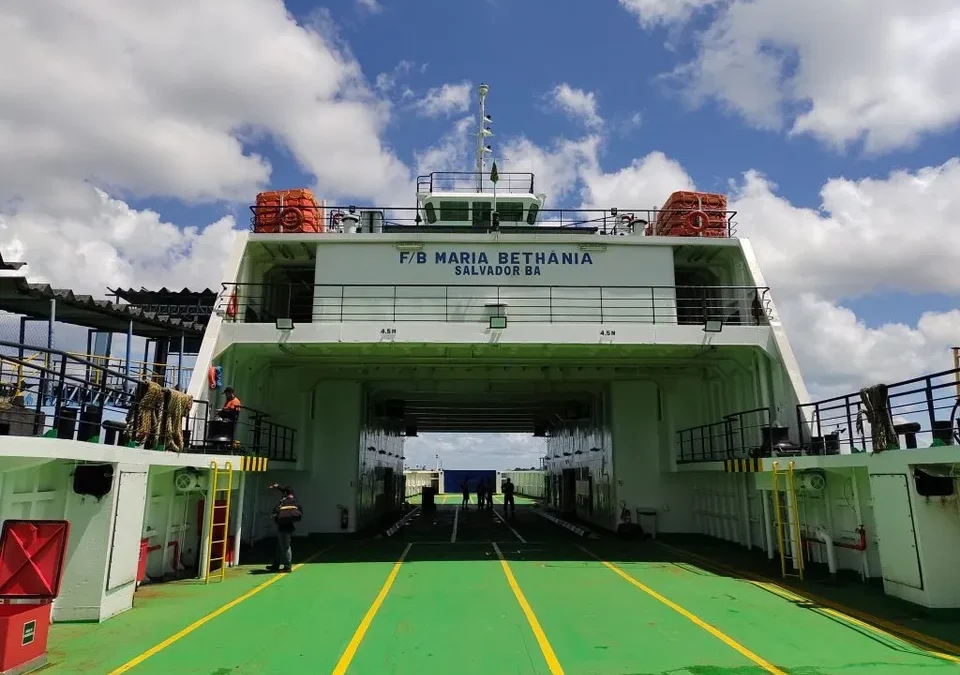 FERRY-BOAT: espera chega a 4 horas em Salvador no início do feriadão de Nossa Senhora Aparecida
