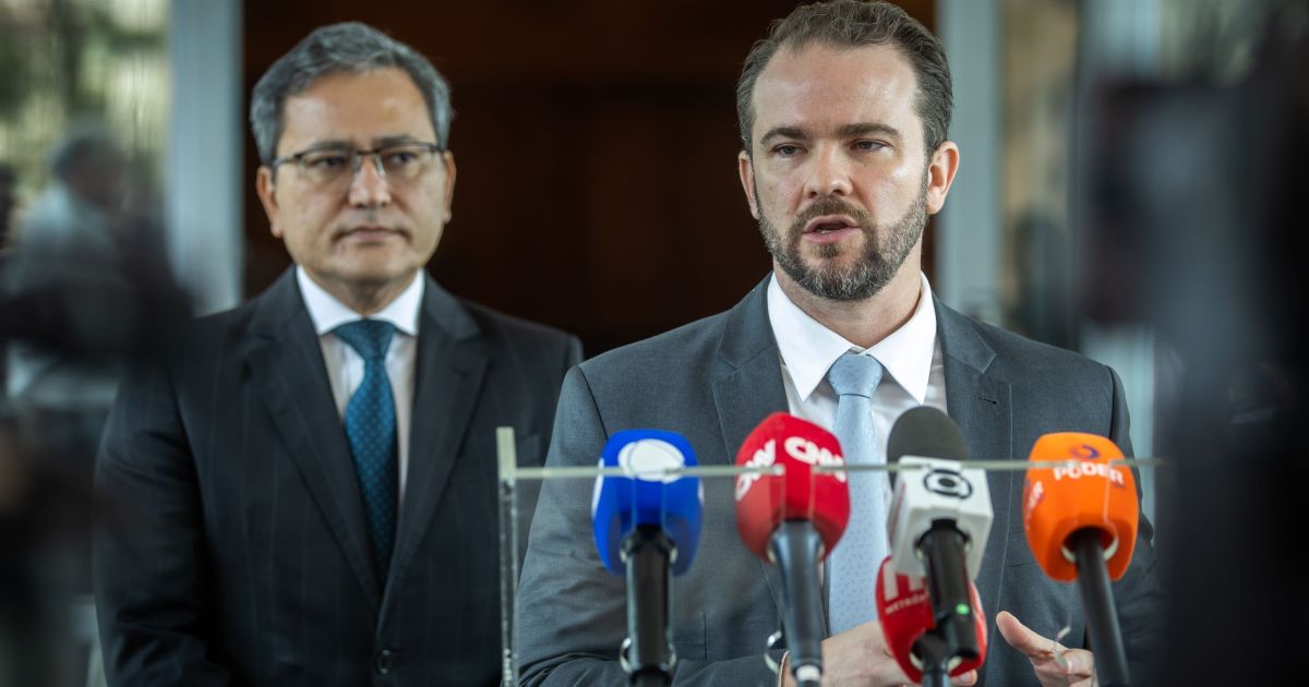 Governo se reúne com setores para discutir imposto seletivo, que passa a valer em 2027