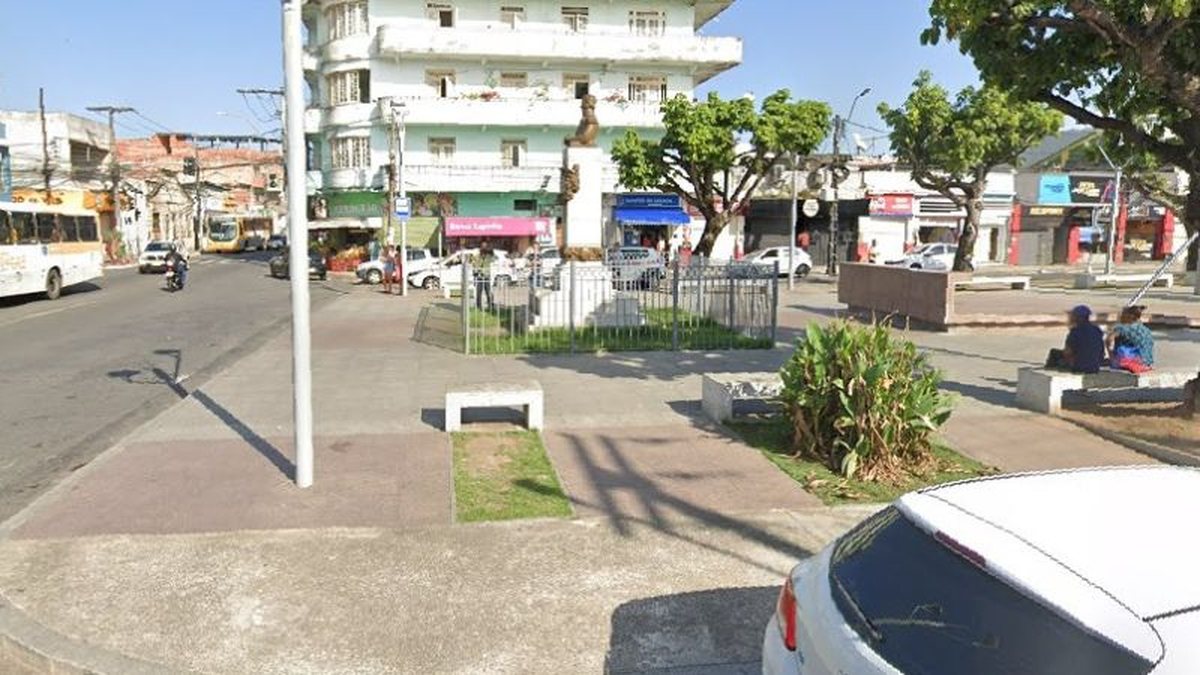 Homem de 29 anos é morto a tiros no meio da rua no Largo da Lapinha, em Salvador