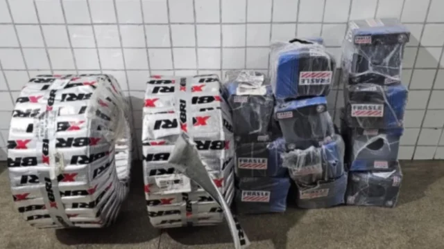 Homem é flagrado com peças furtadas de transportadora após fugir de viatura da PM em Candeias