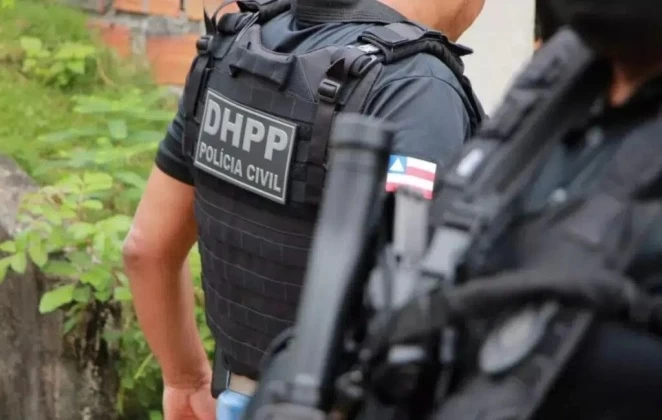 Homem é morto a tiros em Vila de Abrantes, em Camaçari, durante invasão de facção