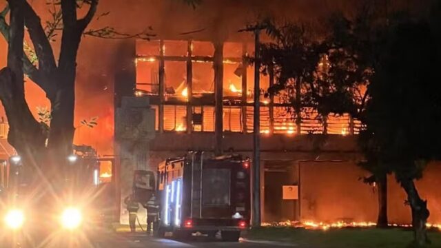 INCÊNDIO: fogo destrói prédio com laboratórios de pesquisa da UFPE, no Recife, e atinge amostras de anos de estudo
