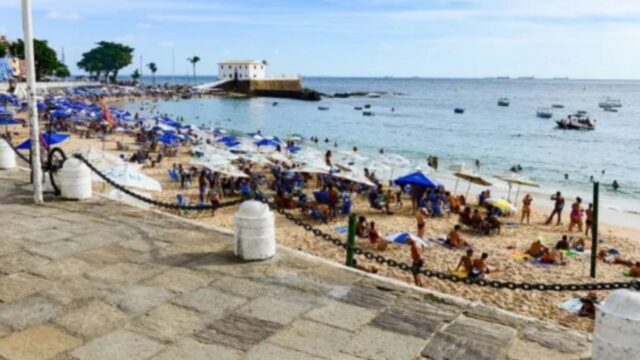Inema aponta 27 pontos impróprios para banho em Salvador no feriadão de Nossa Senhora Aparecida