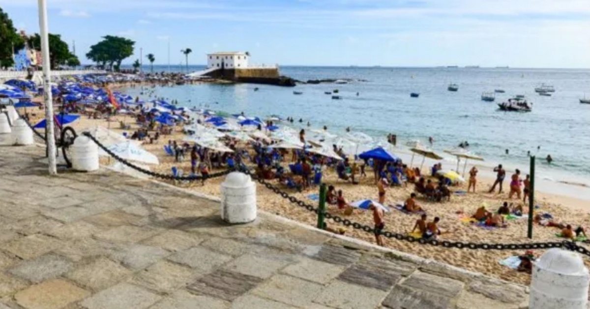 Inema aponta 27 pontos impróprios para banho em Salvador no feriadão de Nossa Senhora Aparecida