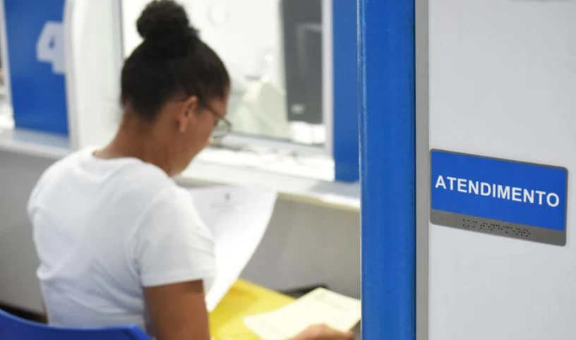 INSS vai pagar benefício a mulheres afastadas do trabalho por medida protetiva da Lei Maria da Penha
