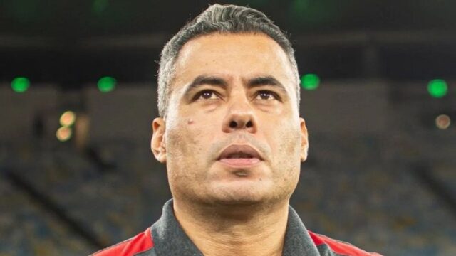 Jair Ventura exalta goleada do Vitória e pede Lucas Arcanjo na Seleção: “Ancelotti, dá uma olhadinha”