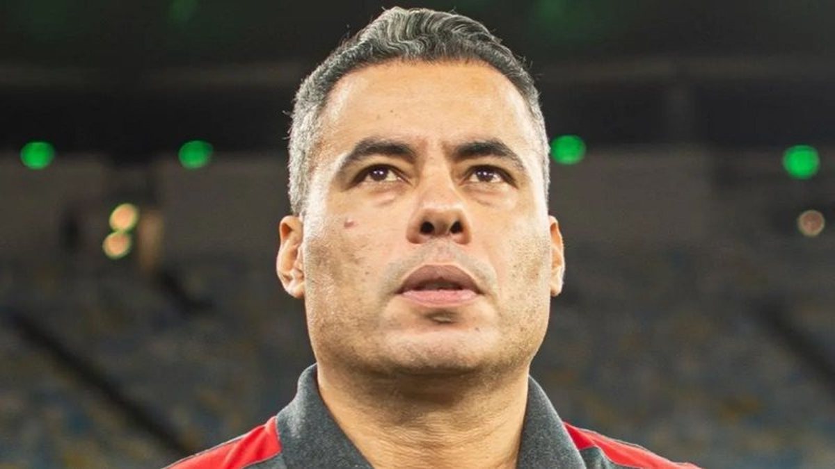 Jair Ventura exalta goleada do Vitória e pede Lucas Arcanjo na Seleção: "Ancelotti, dá uma olhadinha"