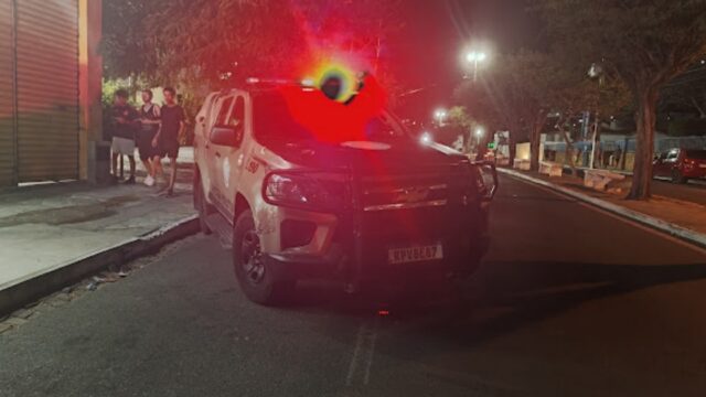 Jovem é morto a tiros em via pública no bairro da Estação, em Jacobina