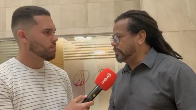Kleber Rosa critica título de cidadão soteropolitano a Flávio Bolsonaro: “Desrespeito ao povo da Bahia”