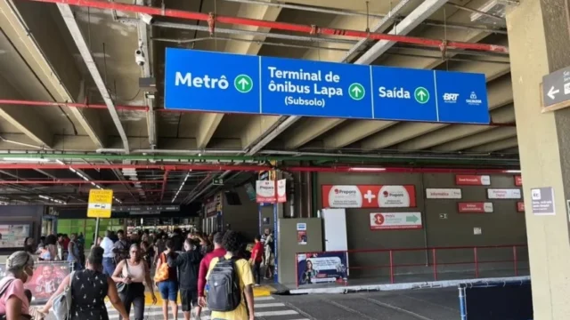 LAPA: 11 linhas de ônibus voltam a embarcar no subsolo da estação neste sábado (10)