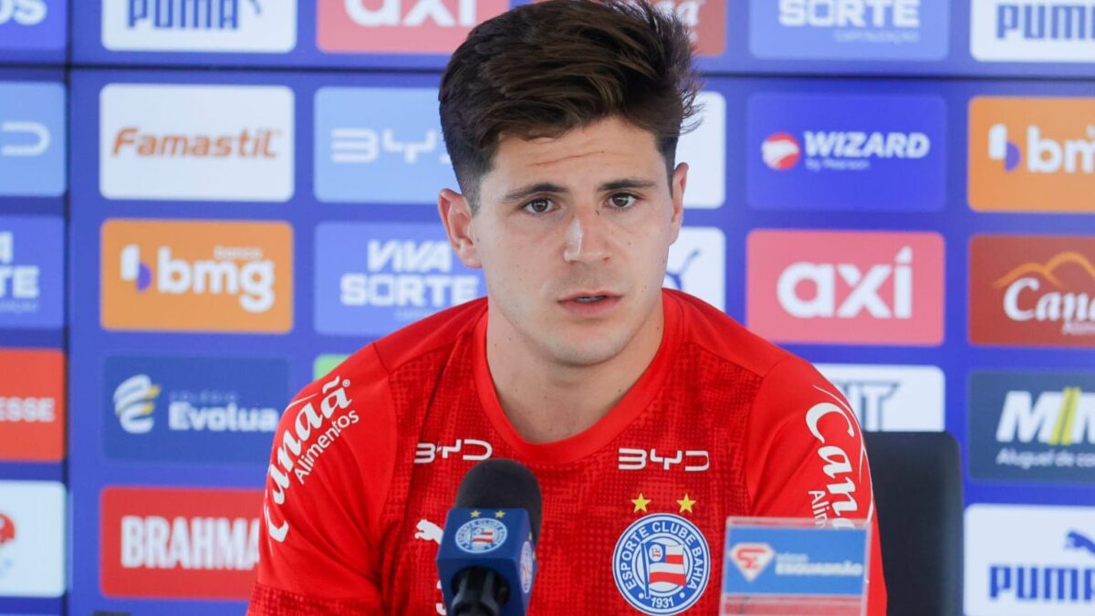Marco Moreno celebra estreia pelo Bahia, elogia sintonia com Juba e crava vitória sobre o Flamengo