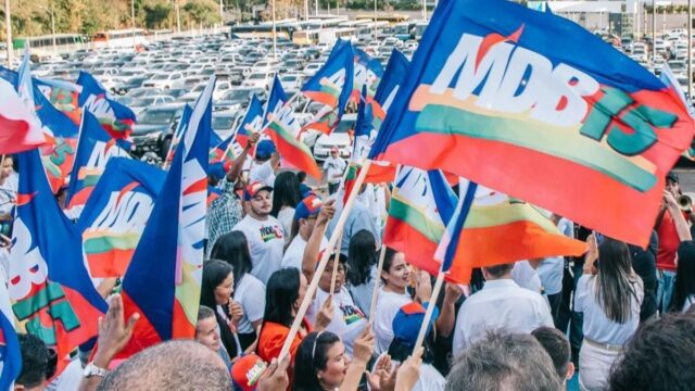 MDB da Bahia declara apoio à reeleição de Lula, mas partido se divide no país e 16 diretórios ficam com Flávio