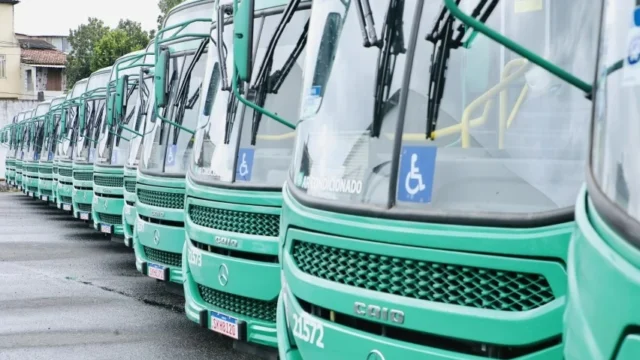 MOBILIDADE: 11 linhas de ônibus voltam à Plataforma G da Estação da Lapa, em Salvador