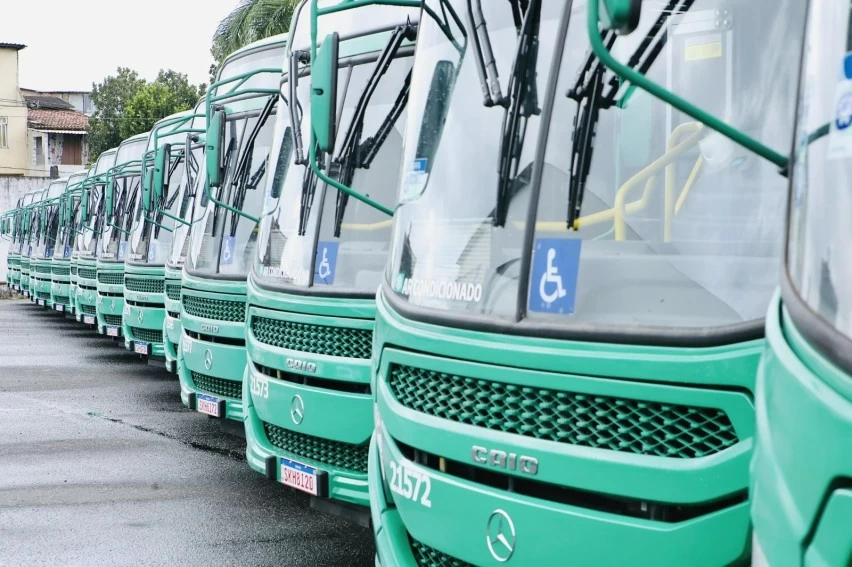 MOBILIDADE: 11 linhas de ônibus voltam à Plataforma G da Estação da Lapa, em Salvador