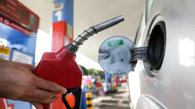 MP-BA abre inquérito para apurar alta suspeita nos preços de combustíveis em postos de Camaçari