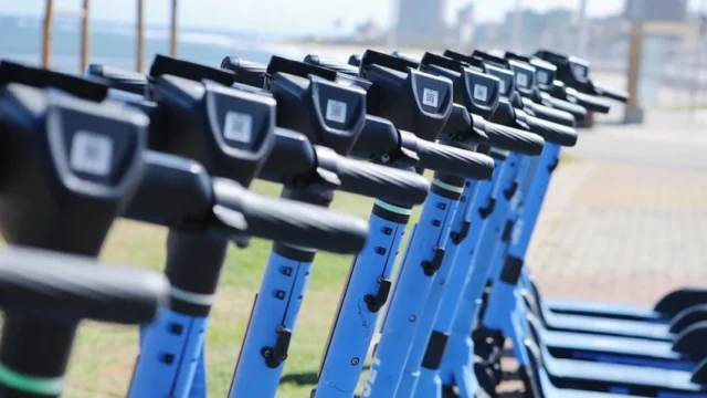Patinetes elétricos chegam a 1 milhão de viagens em Salvador em 20 meses de operação