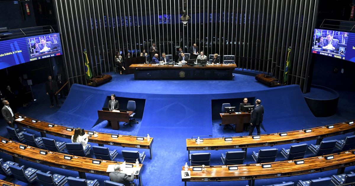 PEC do fim da escala 6x1: senadores do PL veem maioria no Senado e defendem liberar a bancada