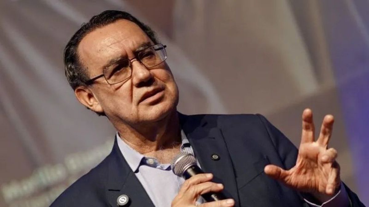 PESQUISA: 52% dos eleitores de Augusto Cury admitem que podem mudar o voto no 2º turno