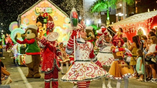 Prefeitura de Conceição do Coité homologa contrato de quase R$ 3 milhões para decoração de Natal