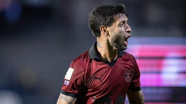 Red Bull Bragantino vence o Cruzeiro por 4 a 2, encerra jejum de seis jogos e abre distância do Z4