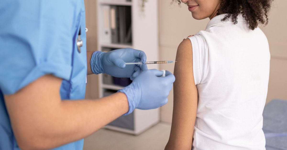 SARAMPO: quase 65% das cidades do Brasil não atingem a meta de vacinação com a tríplice viral