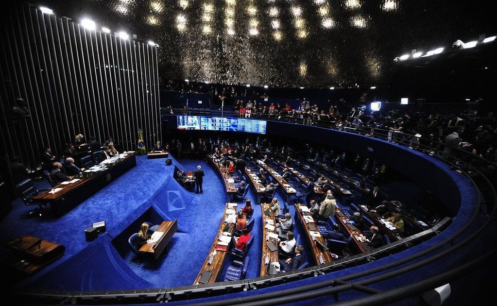 Senado retoma debate sobre o fim da escala 6x1 e vota PEC em primeiro turno na quarta-feira (14)