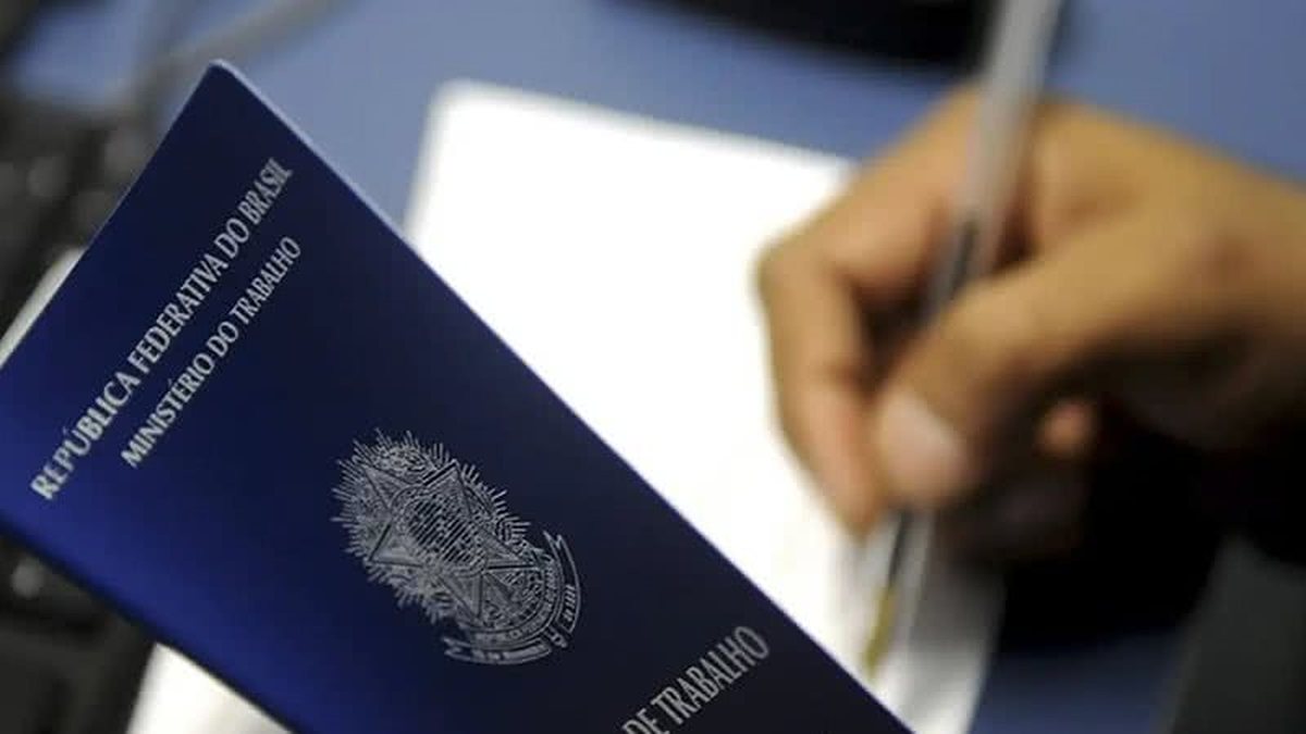 SineBahia divulga vagas com salários de até R$ 4,8 mil nesta quinta-feira (15); veja as oportunidades