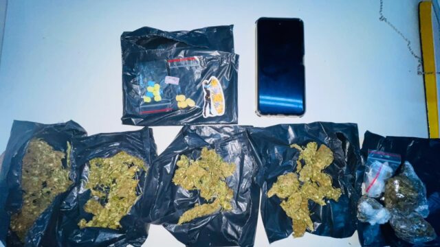 TRÁFICO: PM prende suspeito com maconha, haxixe e drogas sintéticas no bairro da Graça, em Salvador