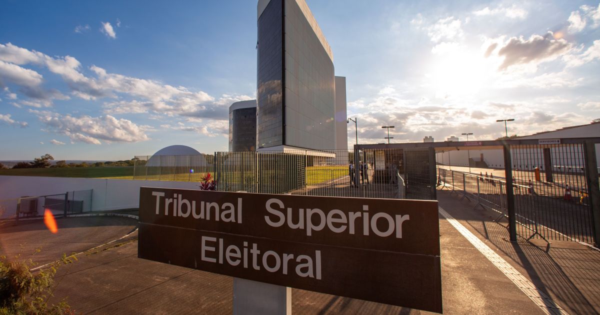 TSE: área técnica diz não conseguir aferir se canal "Exército de Lula" disparou fake news