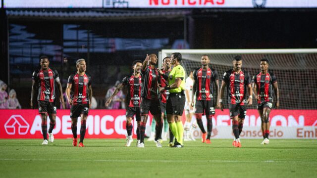 Vitória perde para o São Paulo por 2 a 1 no Morumbis e segue sem vencer fora de casa no Brasileirão
